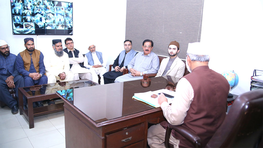 Shaykh Ahmad Mustafa al-Arabi al-Qadri Visits College of Shariah and E-Learning Department at MQI