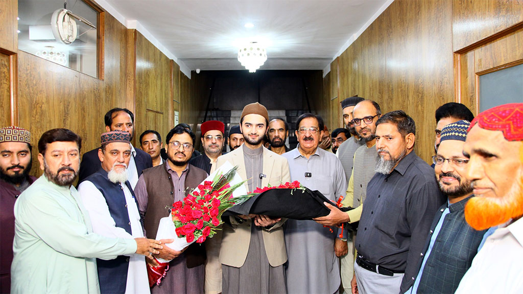 Shaykh Ahmad Mustafa al-Arabi al-Qadri Visits Farid-e-Millat Research Institute (FMRI)