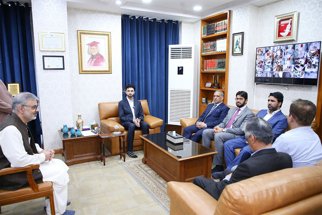 Shaykh Ahmad Mustafa al-Qadri Visits Minhaj University Lahore