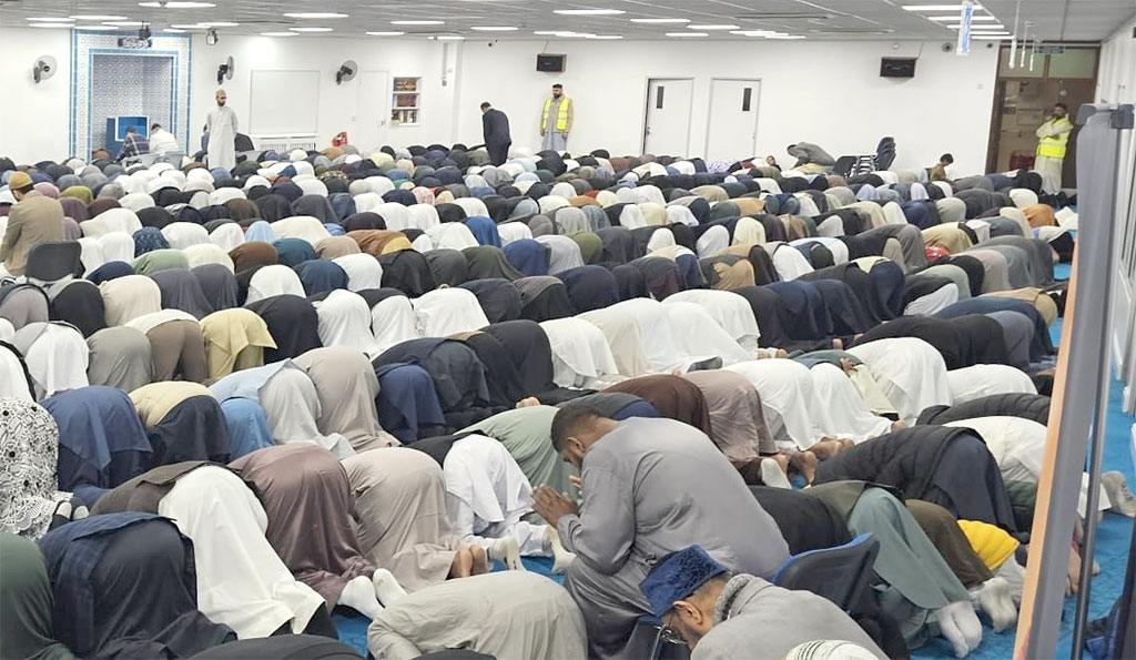 UK: Shaykh-ul-Islam Dr Muhammad Tahir-ul-Qadri Offers Eid Prayer at MQI London