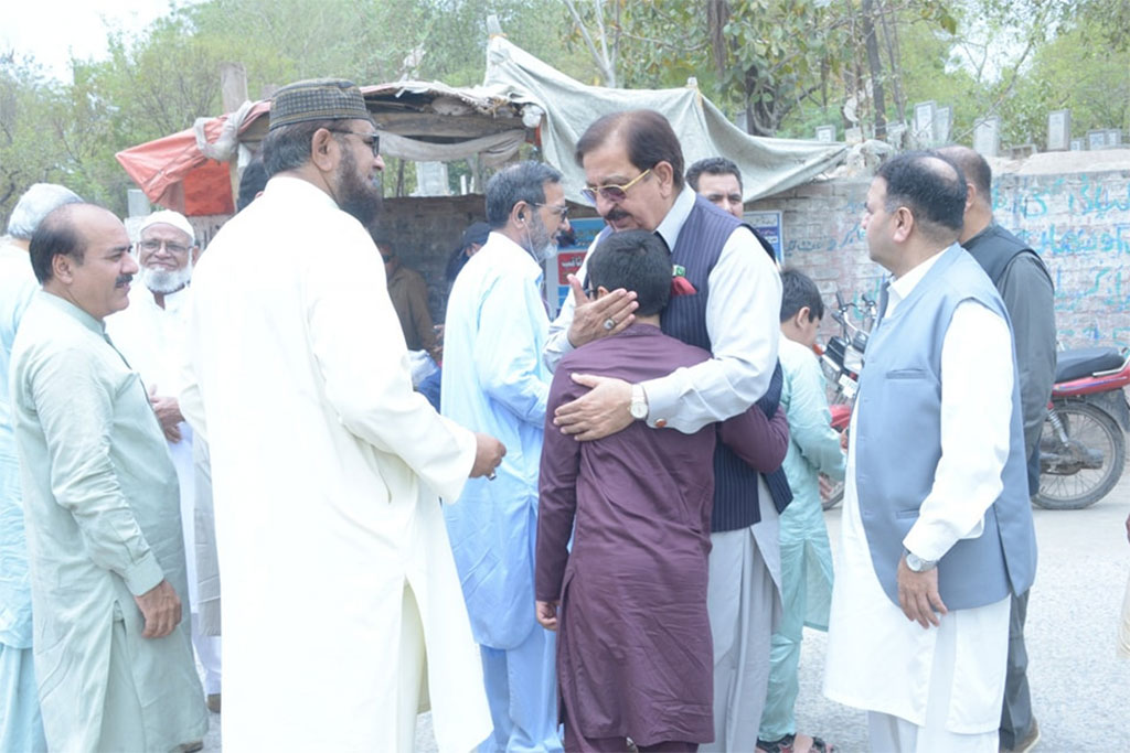 Tribute to the Martyrs of Model Town – Pakistan Awami Tehreek Delegation Visits Graves