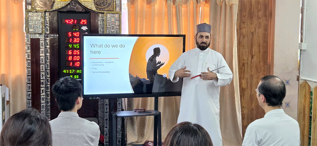 chinese delegation visit minhaj ul quran hongkong 2025