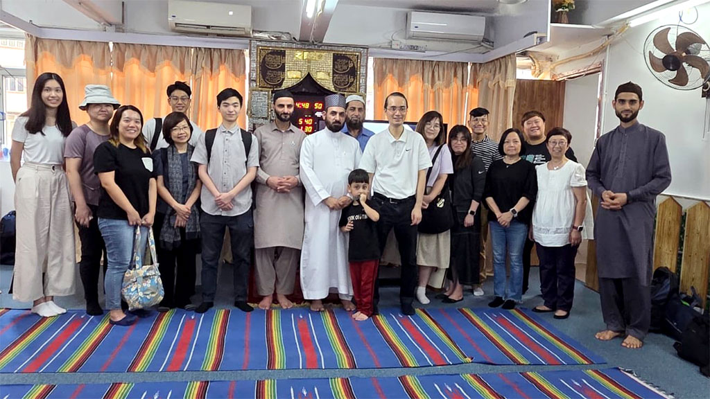 chinese delegation visit minhaj ul quran hongkong 2025