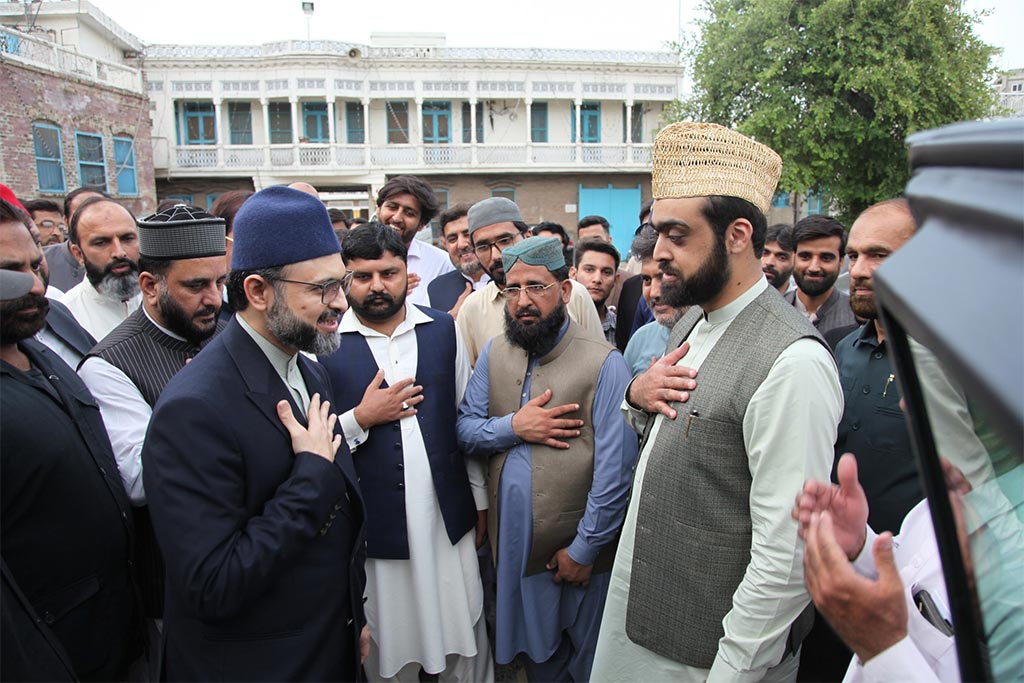 dr hassan mohi-ud-din qadri Visits Drbar Golra Shariff Islamabad