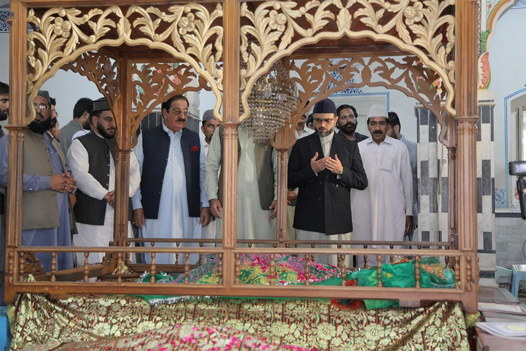 dr hassan mohi-ud-din qadri Visits Drbar Golra Shariff Islamabad