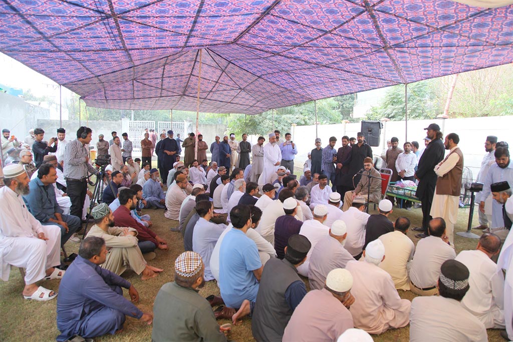 dr hassan qadri funeral prayer haji ghulam ghous fatehgarh lahore