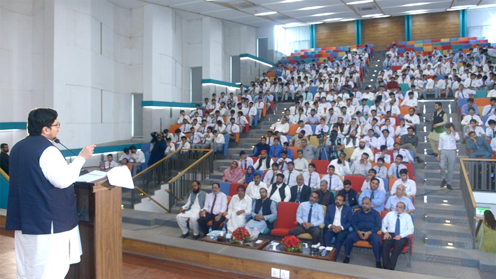 dr hussain mohi-ud-din qadri special guest crescent college event