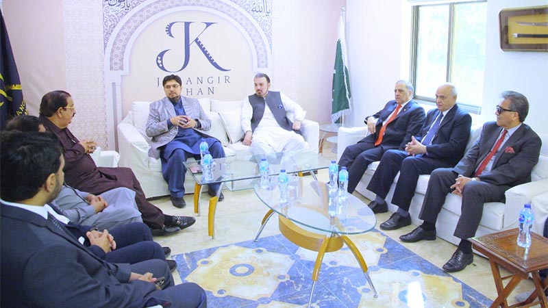 dr hussain qadri meets chairman di khan new city