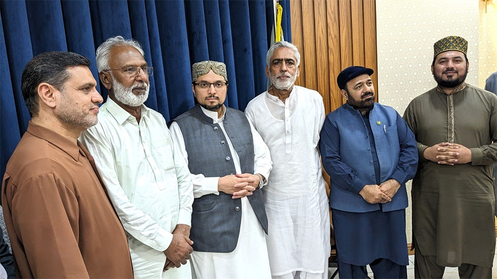 meeting burewala team with dr hussain qadri