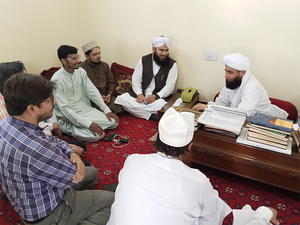 minhaj ul quran karachi delegation visit jamia mujaddidia naimia
