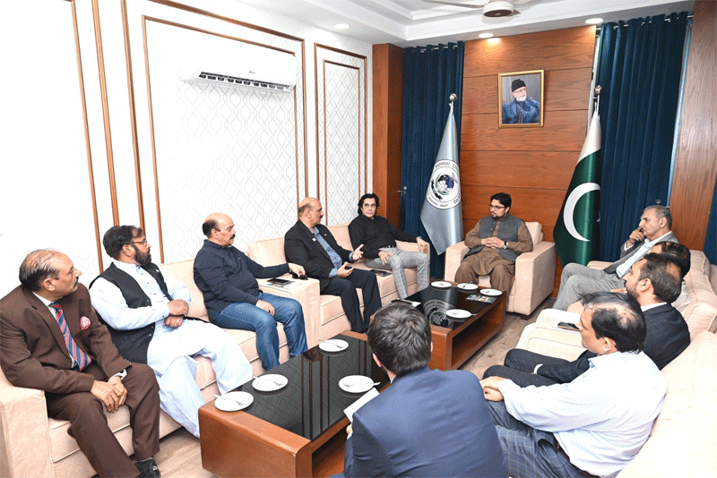 Business Delegation Visits MUL Meets Prof Dr Hussain Qadri