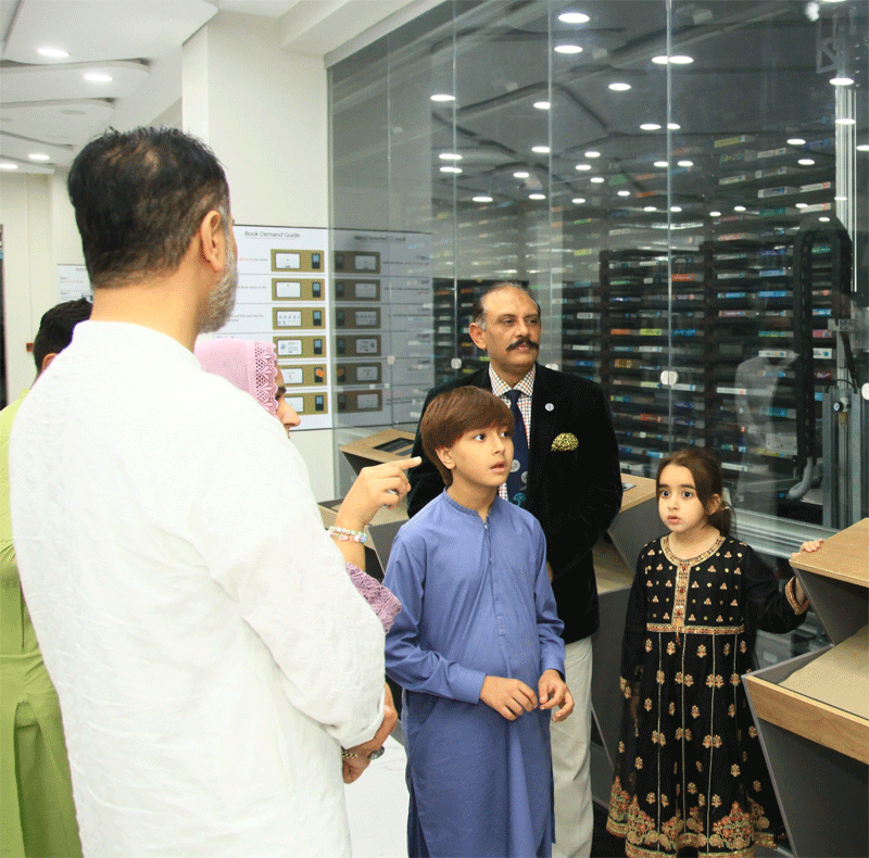 Child Star Zartasha Kashif Meets Dr Hussain Qadri