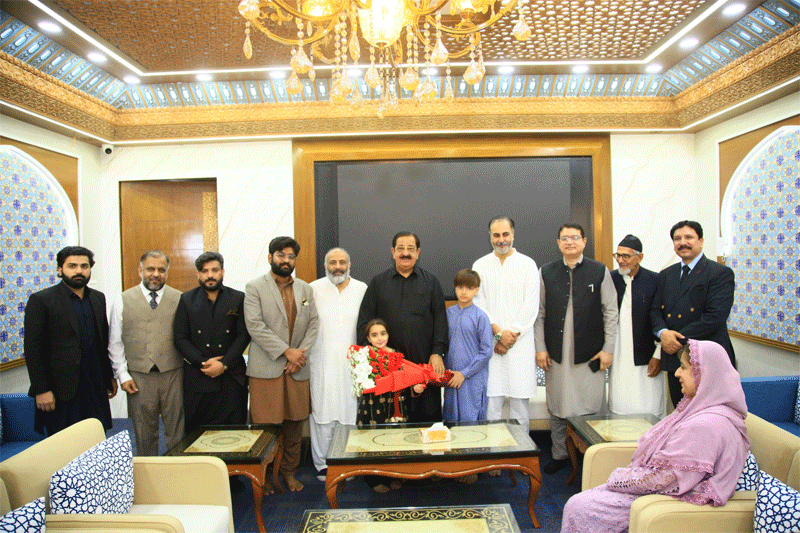 Child Star Zartasha Kashif Meets Dr Hussain Qadri