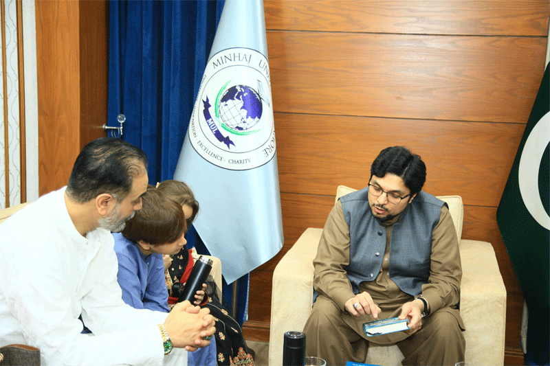 Child Star Zartasha Kashif Meets Dr Hussain Qadri
