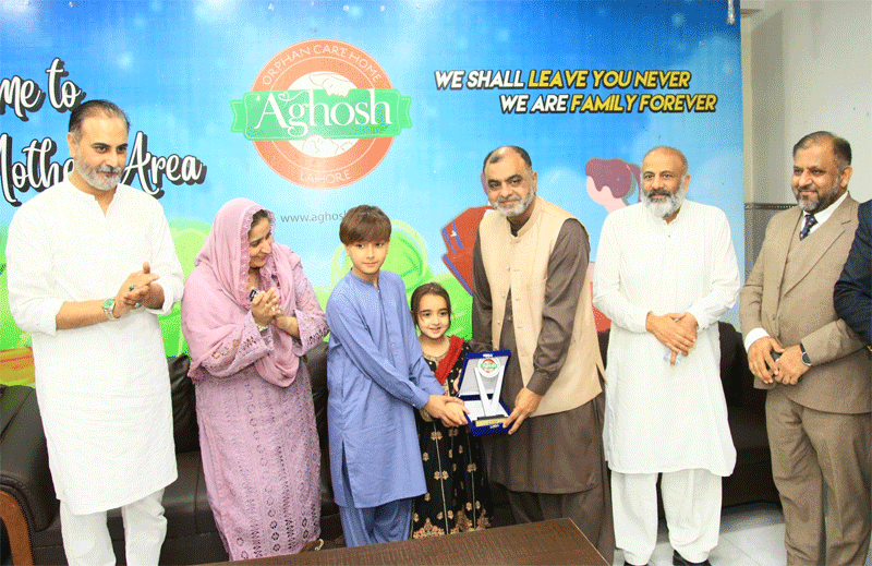Child Star Zartasha Kashif Meets Dr Hussain Qadri