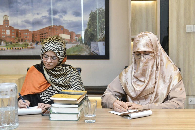 Dr Ali Waqar Seerah Based Crisis Management Session at UCP