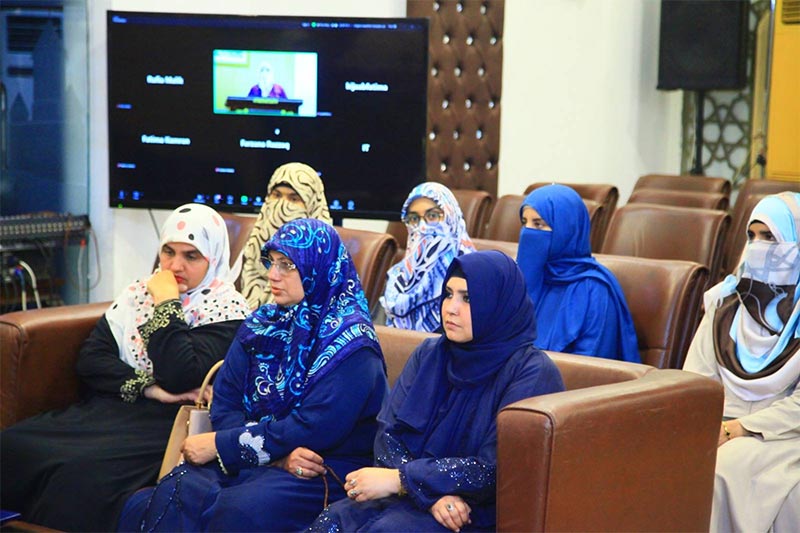 Dr Ghazala Qadri Meeting Women Itikaf 2026
