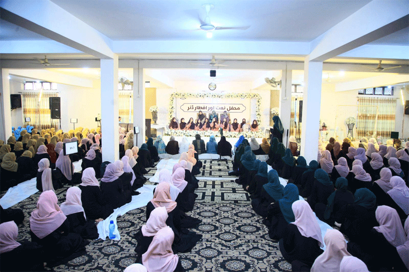 Dr Ghazala Qadri, Mrs Fizzah Hussain Qadri Attend Iftar Meet at MCW