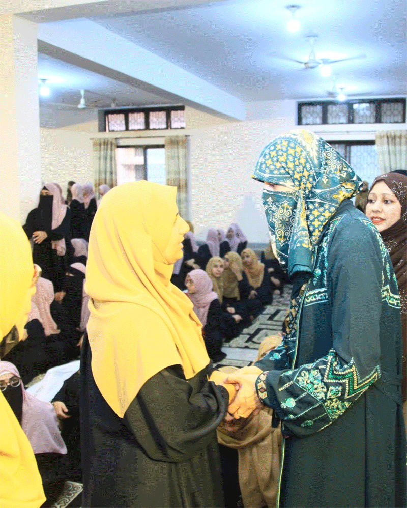 Dr Ghazala Qadri, Mrs Fizzah Hussain Qadri Attend Iftar Meet at MCW