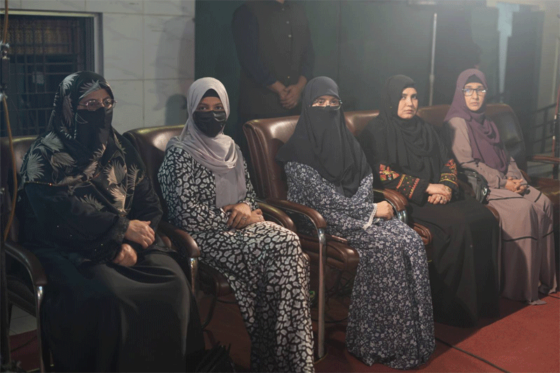 Dr Ghazala Qadri, Mrs Fizzah Hussain Qadri Attend Shaykh ul Islam Ramadan Lecture MCW