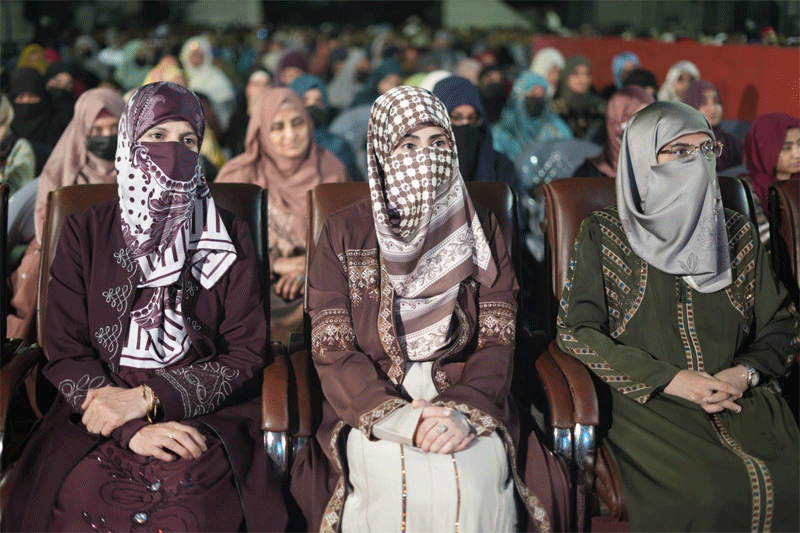 Dr Ghazala Qadri, Mrs Fizzah Hussain Qadri Attend Shaykh ul Islam Ramadan Lecture MCW
