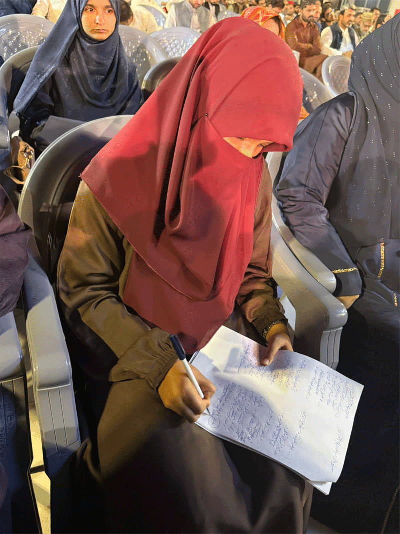 Dr Ghazala Qadri, Mrs Fizzah Hussain Qadri Attend Shaykh ul Islam Ramadan Lecture MCW