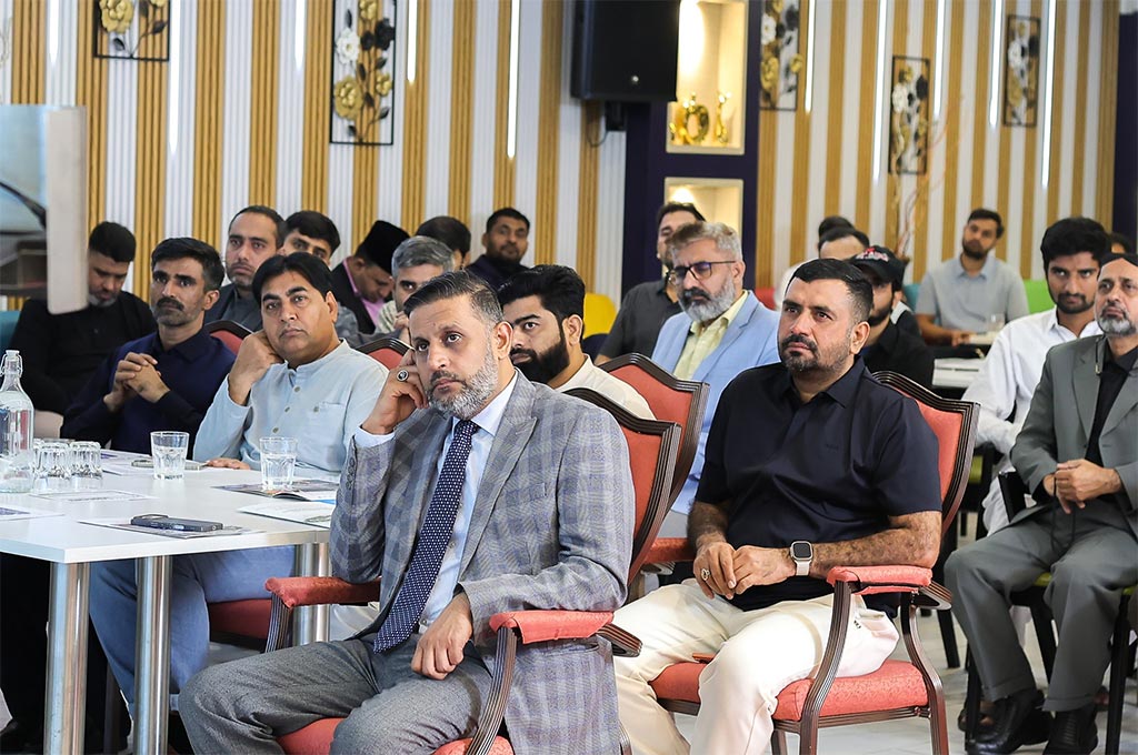 Prof. Dr. Hussain Mohi-ud-Din Qadri addressing Education for All seminar in Kuala Lumpur Malaysia