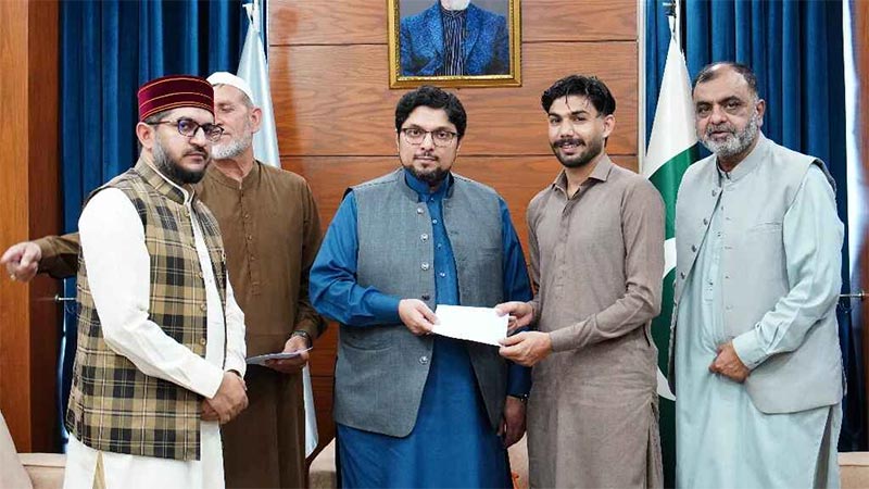 Dr Hussain Mohi-ud-Din Qadri Meets Aghosh Social Media Team