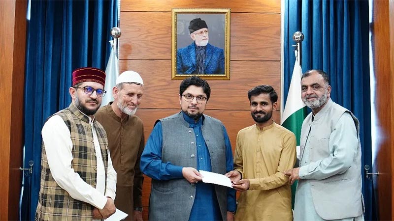 Dr Hussain Mohi-ud-Din Qadri Meets Aghosh Social Media Team