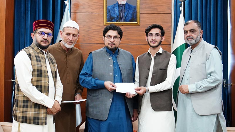 Dr Hussain Mohi-ud-Din Qadri Meets Aghosh Social Media Team