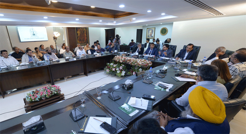 Dr Hussain Mohiuddin Qadri Addresses LCCI on Islamic Economy