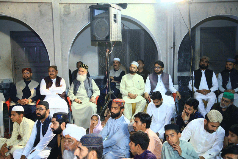 Dr Hussain Qadri Addresses 53rd Urs of Farid e Millat