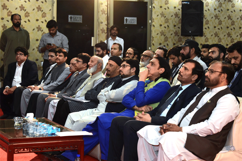 Dr. Hussain Qadri Addresses Alumni Reunion