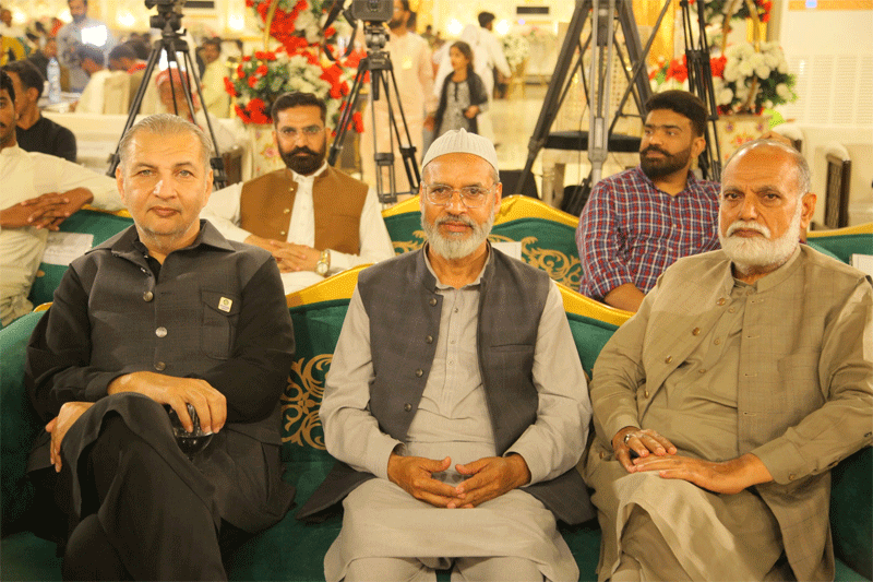Dr Hussain Qadri Addresses Mass Wedding Host by MWF