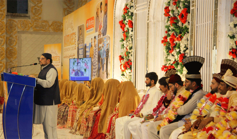 Dr Hussain Qadri Addresses Mass Wedding Host by MWF