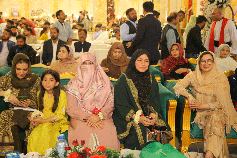 Dr Hussain Qadri Addresses Mass Wedding Host by MWF