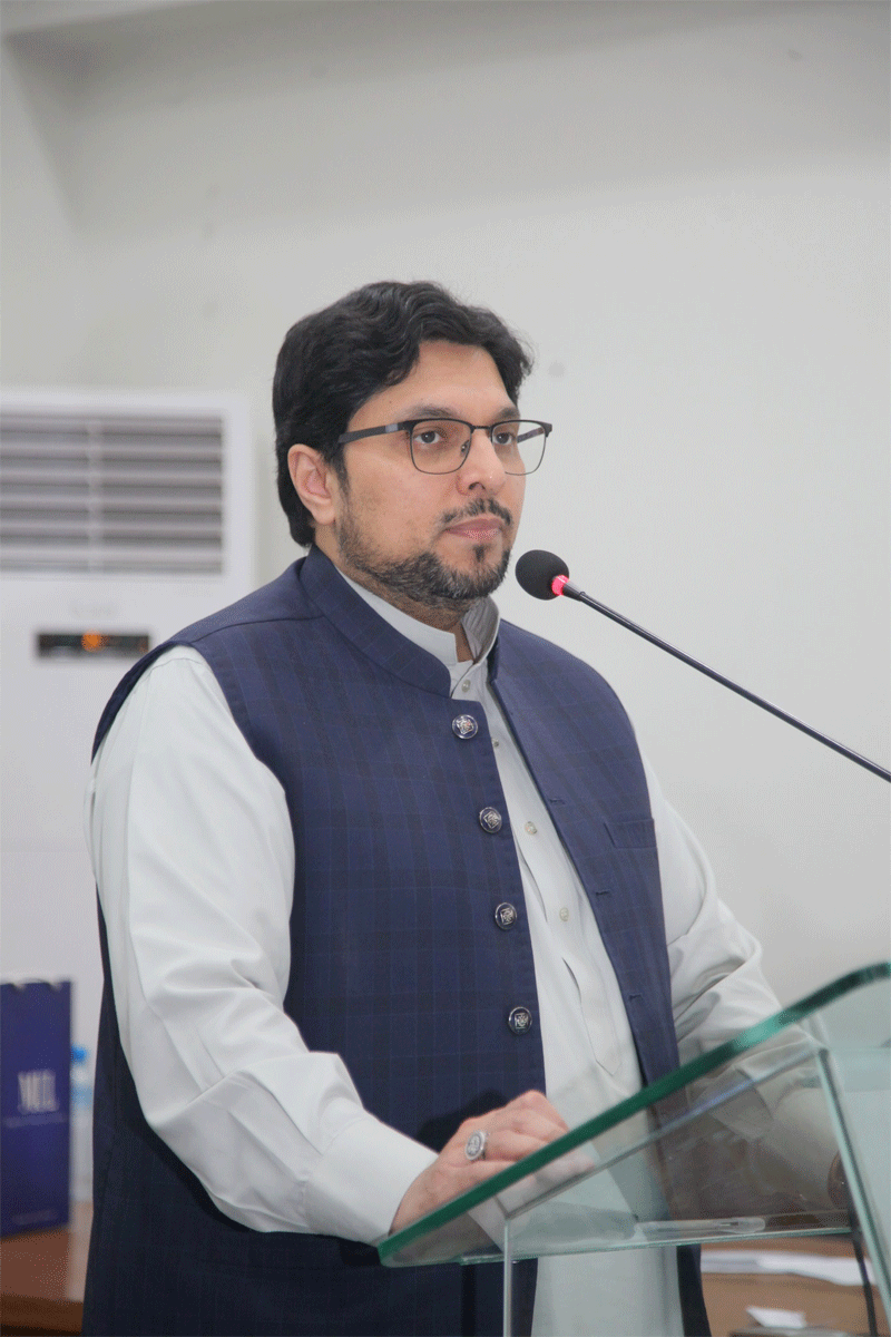 Dr. Hussain Qadri Addresses Modern Educational Challenges