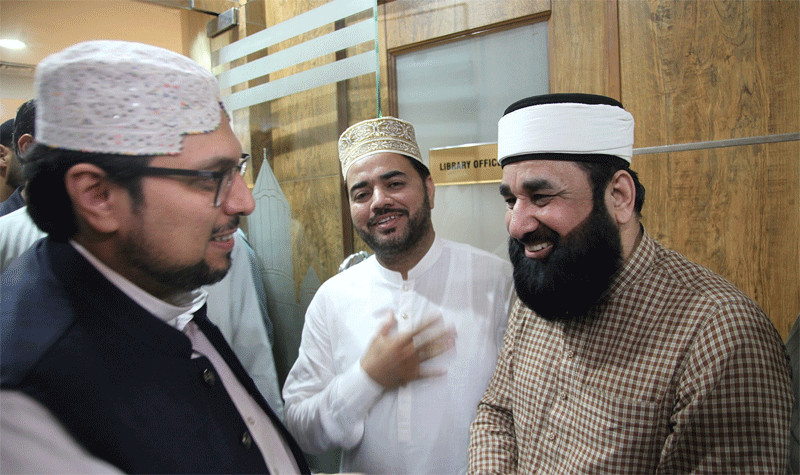 Dr Hussain Qadri meets leaders and workers after jummah prayer