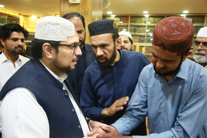 Dr Hussain Qadri meets leaders and workers after jummah prayer