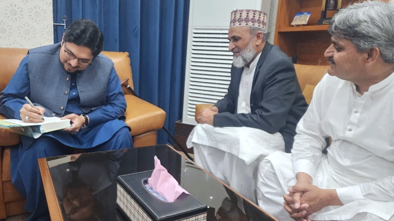 Dr Hussain Qadri Meets MQI Leaders from UK Canada Japan Australia Korea