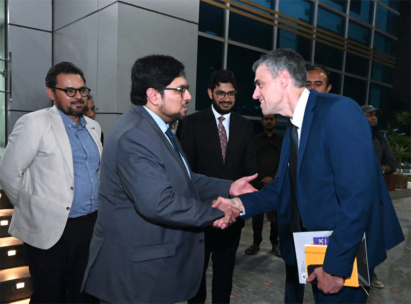 Dr Hussain Qadri Meets World Bank Delegation Washington DC