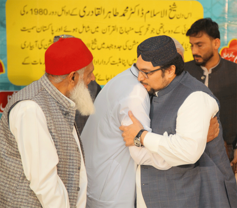Dr Hussain Qadri at Founding Members Day
