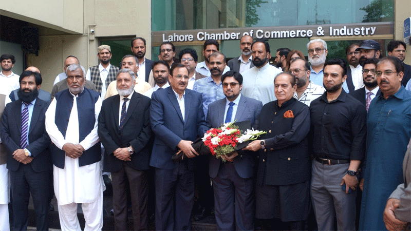 Dr Hussain Qadri at Lahore Chamber of Commerce