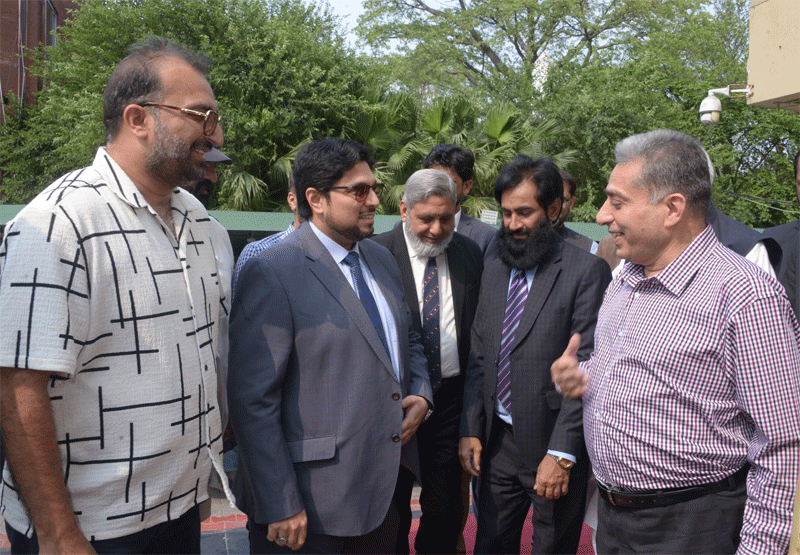 Dr Hussain Qadri at Lahore Chamber of Commerce