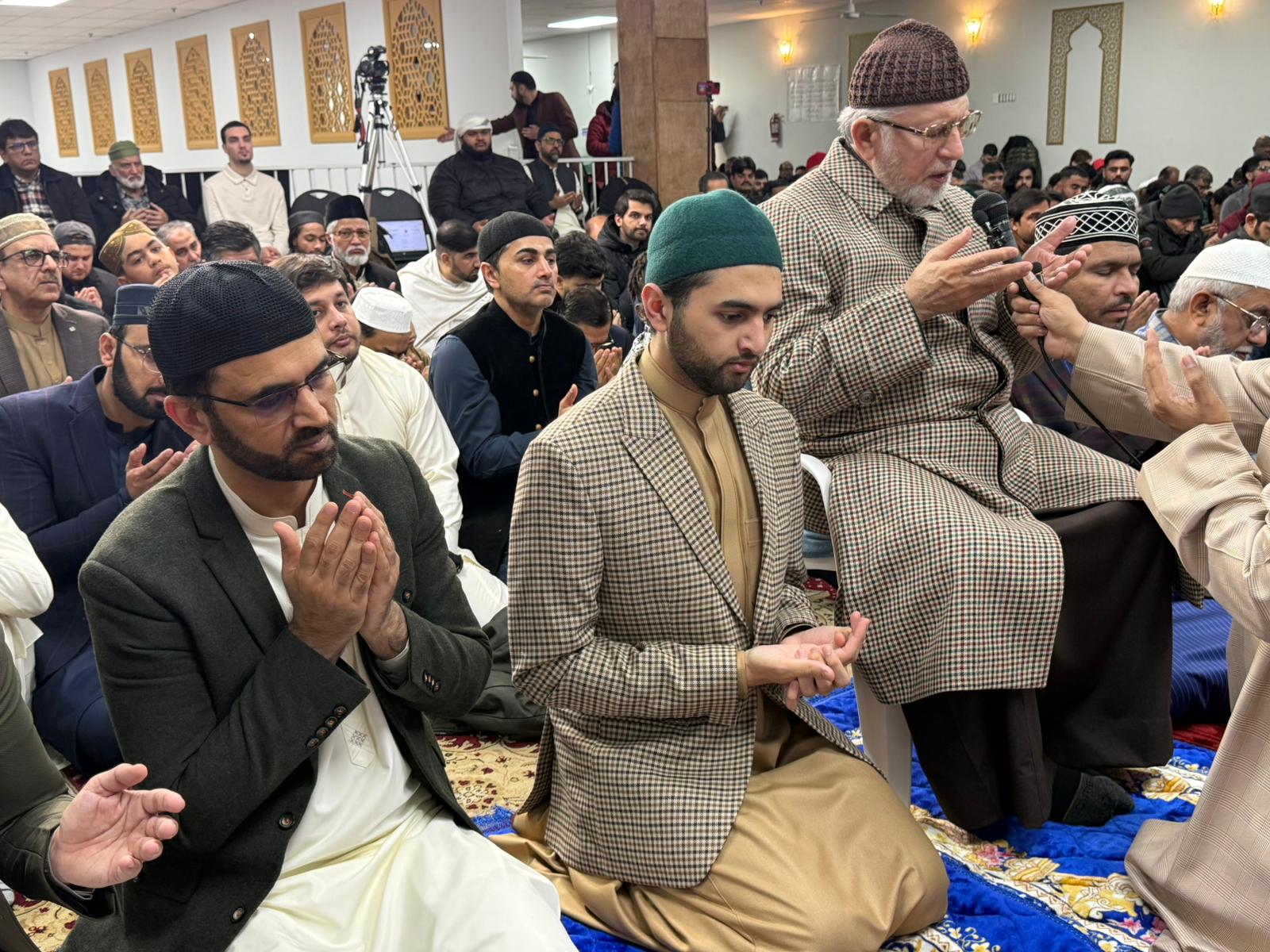 Dr Tahir ul Qadri congratulates on Eid ul Fitr