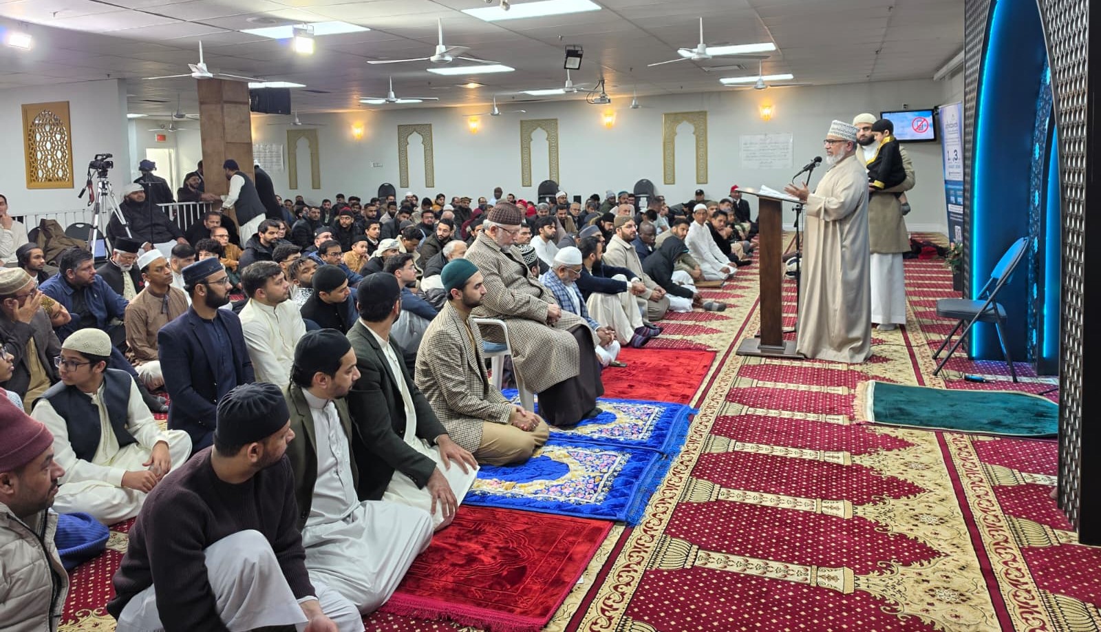 Dr Tahir ul Qadri congratulates on Eid ul Fitr