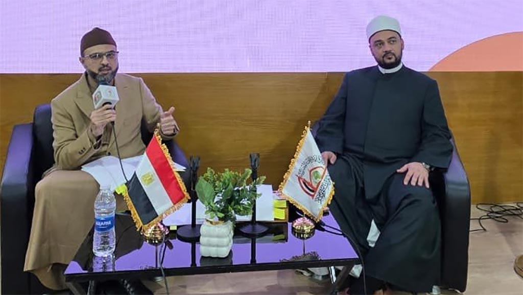 Professor Dr Hassan Mohi-ud-Din Qadri speaking at Cairo International Book Fair on importance of books in AI era