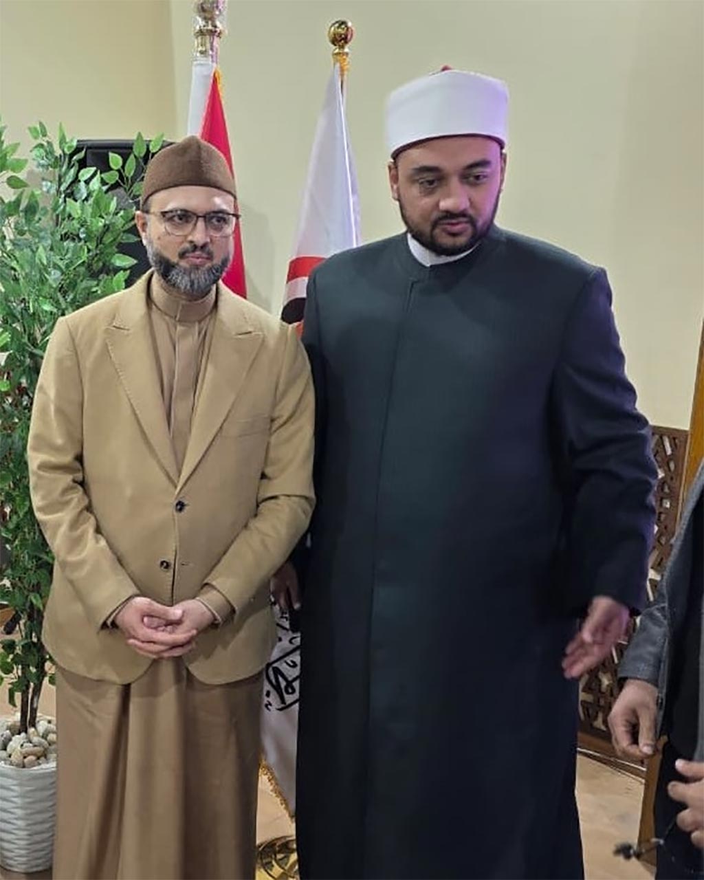 Professor Dr Hassan Mohi-ud-Din Qadri speaking at Cairo International Book Fair on importance of books in AI era