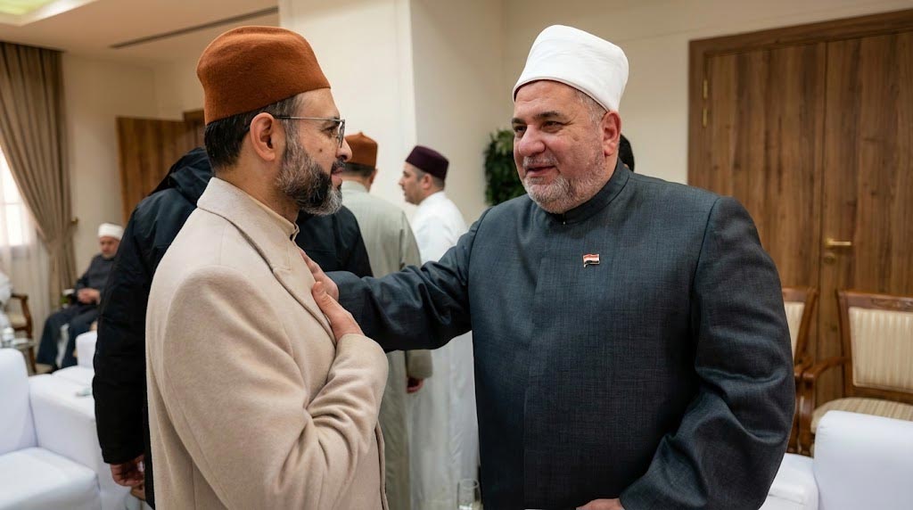 Professor Dr Hassan Mohi-ud-Din Qadri meeting dr muhammad abu hashim during 36th international conference in Cairo