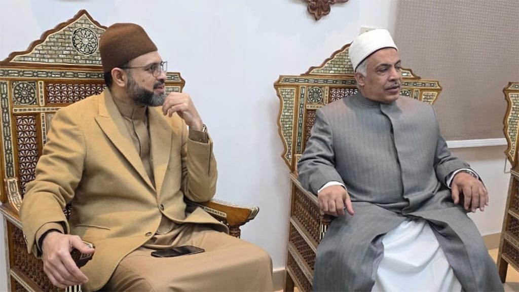 Professor Dr Hassan Mohi-ud-Din Qadri meeting Professor Dr Ramadan Abdullah Al Sawi Vice President Al Azhar University